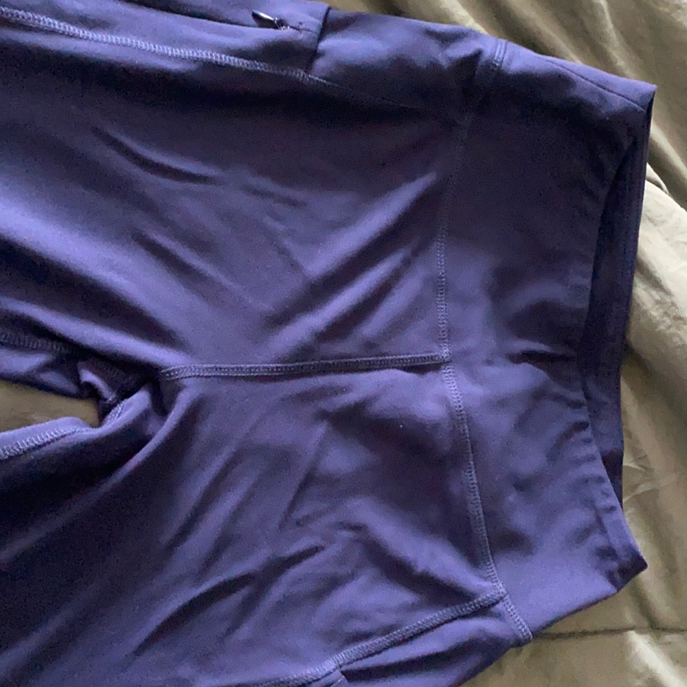 Jannuu yoga style scrub pants